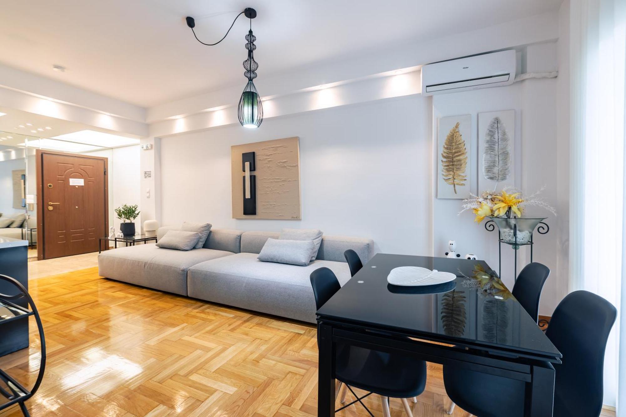 Apartment In Glyfada Center Athén Kültér fotó